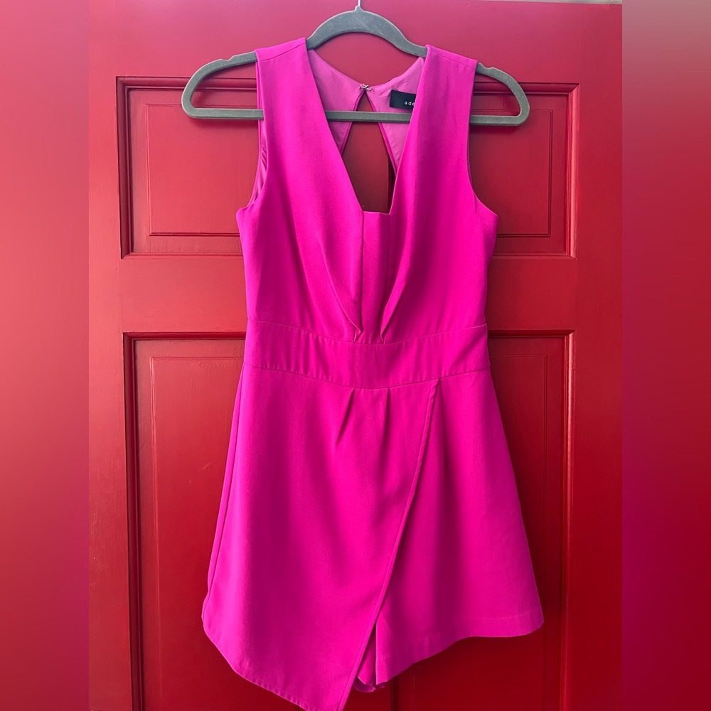 Adorable hot pink romper! Very flattering on